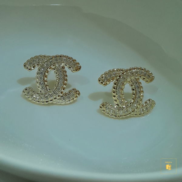 Isla Gold Earrings - Image 2